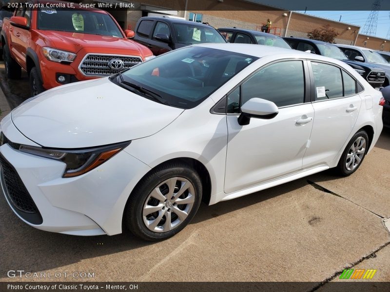 Super White / Black 2021 Toyota Corolla LE