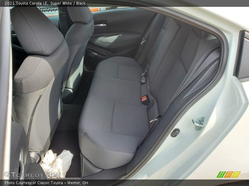 Super White / Black 2021 Toyota Corolla LE