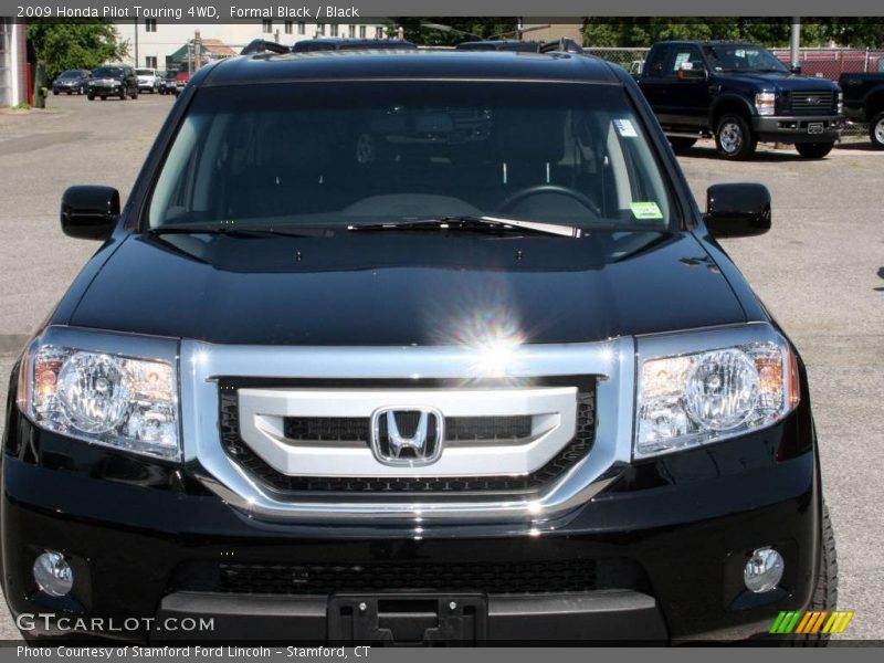 Formal Black / Black 2009 Honda Pilot Touring 4WD