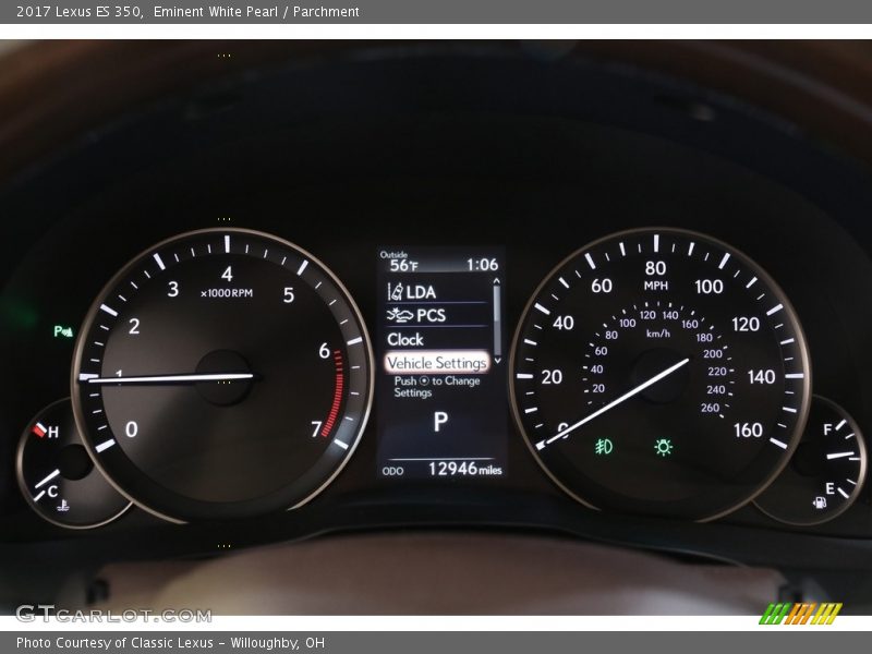 Eminent White Pearl / Parchment 2017 Lexus ES 350