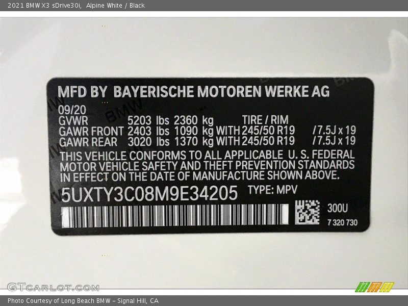 Alpine White / Black 2021 BMW X3 sDrive30i