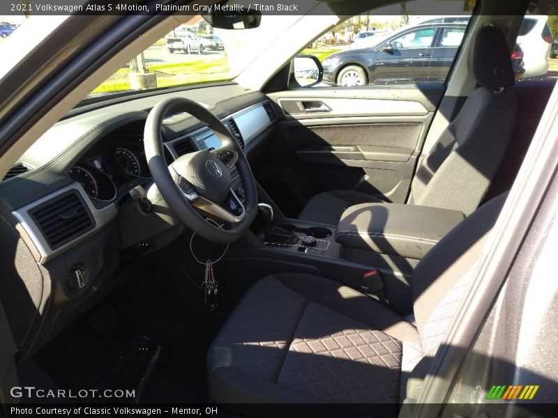 Platinum Gray Metallic / Titan Black 2021 Volkswagen Atlas S 4Motion