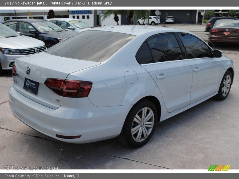 White Silver / Black/Palladium Gray 2017 Volkswagen Jetta S