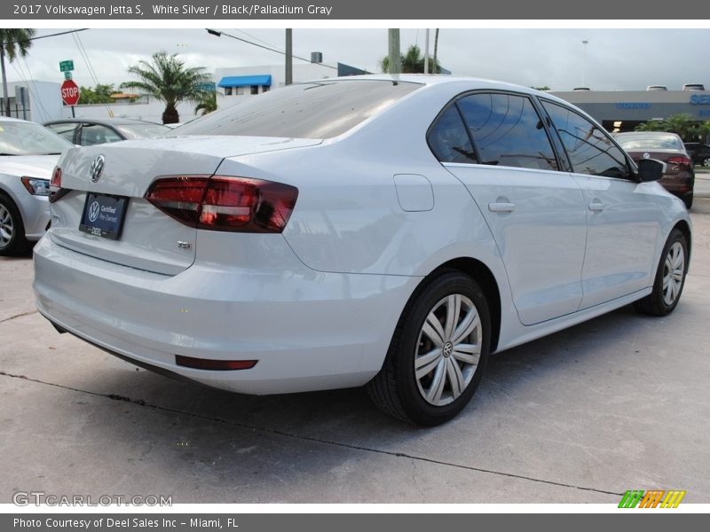 White Silver / Black/Palladium Gray 2017 Volkswagen Jetta S