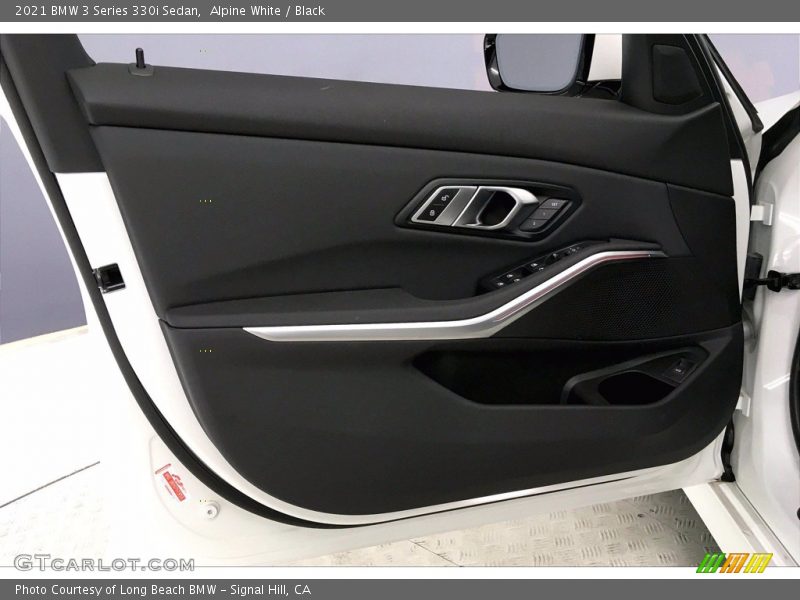 Alpine White / Black 2021 BMW 3 Series 330i Sedan