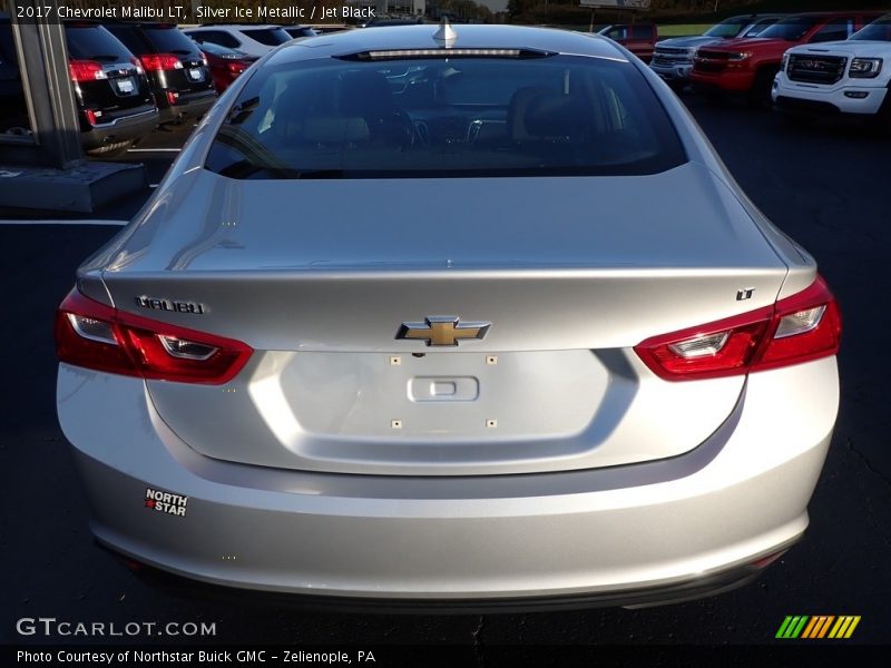 Silver Ice Metallic / Jet Black 2017 Chevrolet Malibu LT