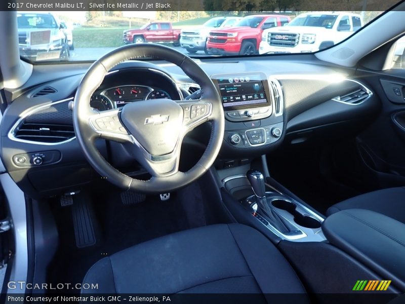 Silver Ice Metallic / Jet Black 2017 Chevrolet Malibu LT