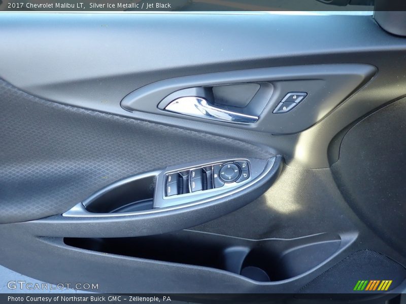 Silver Ice Metallic / Jet Black 2017 Chevrolet Malibu LT