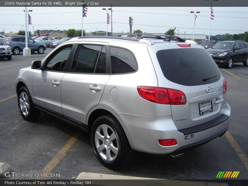 Bright Silver / Gray 2009 Hyundai Santa Fe SE 4WD