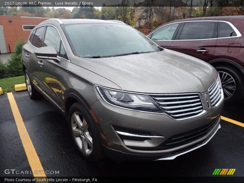 Luxe Metallic / Ebony 2017 Lincoln MKC Premier