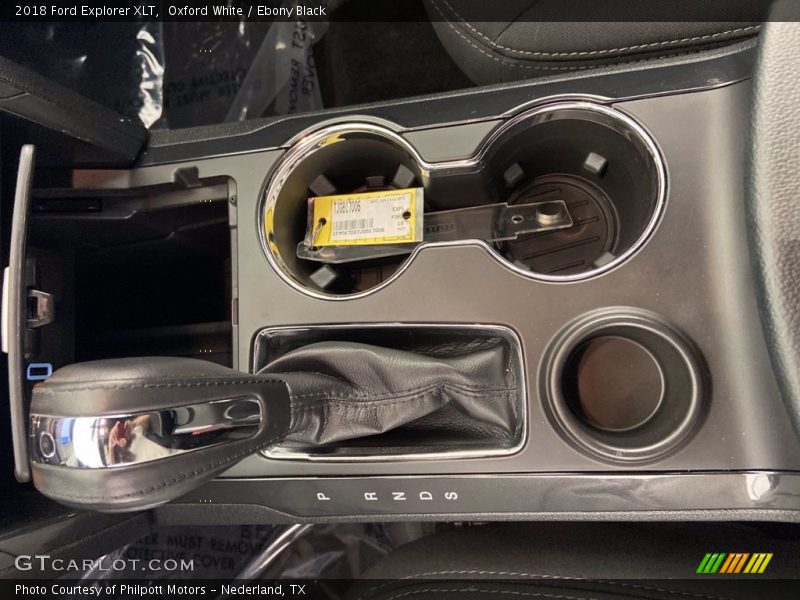 Oxford White / Ebony Black 2018 Ford Explorer XLT