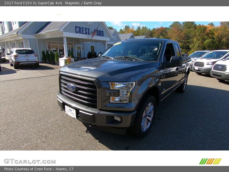 Magnetic / Earth Gray 2017 Ford F150 XL SuperCab 4x4