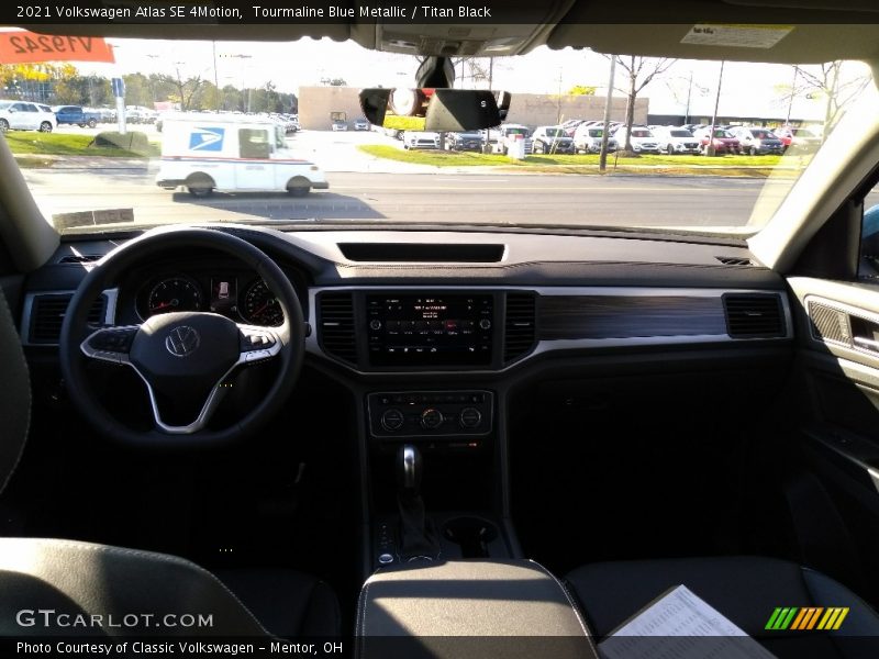 Tourmaline Blue Metallic / Titan Black 2021 Volkswagen Atlas SE 4Motion