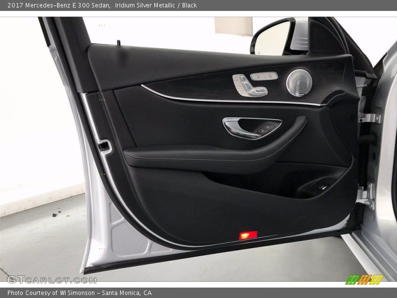 Iridium Silver Metallic / Black 2017 Mercedes-Benz E 300 Sedan