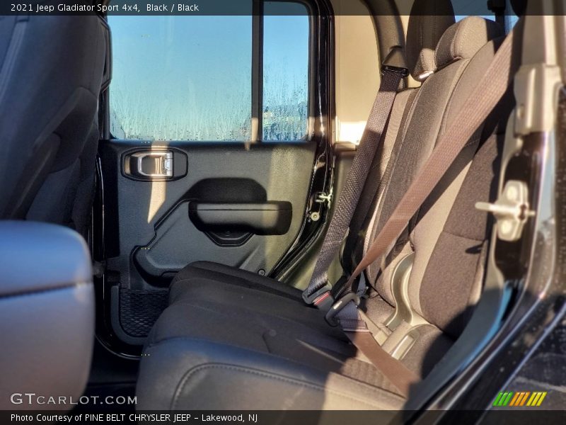 Black / Black 2021 Jeep Gladiator Sport 4x4
