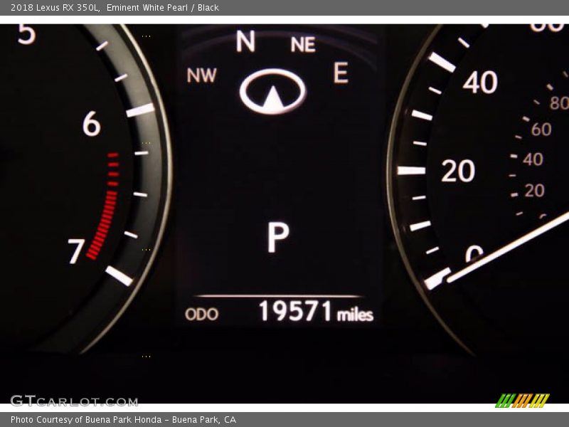 Eminent White Pearl / Black 2018 Lexus RX 350L