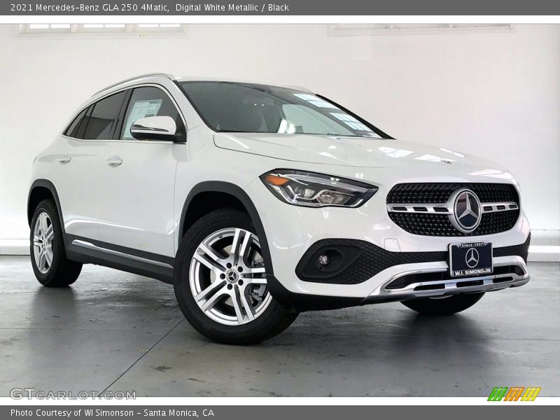 Digital White Metallic / Black 2021 Mercedes-Benz GLA 250 4Matic