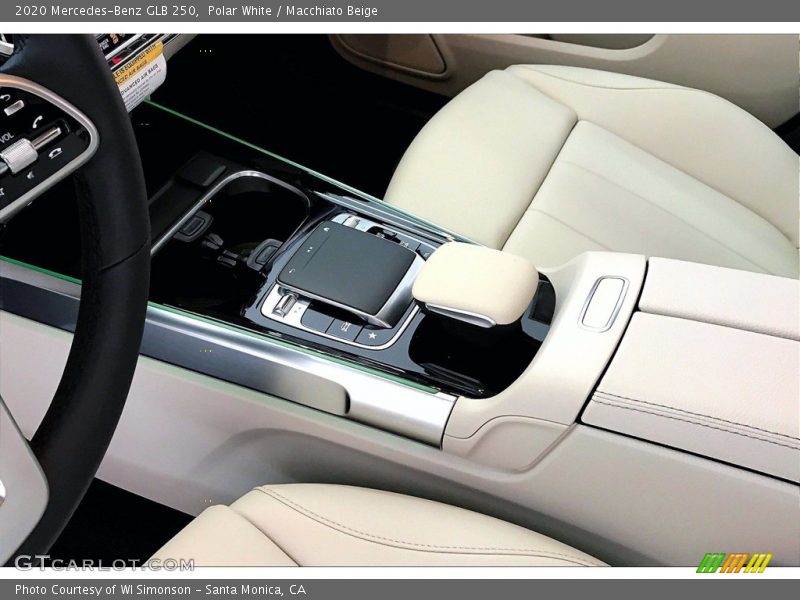 Polar White / Macchiato Beige 2020 Mercedes-Benz GLB 250