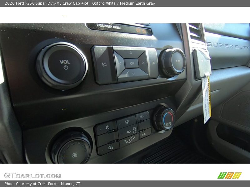 Oxford White / Medium Earth Gray 2020 Ford F350 Super Duty XL Crew Cab 4x4