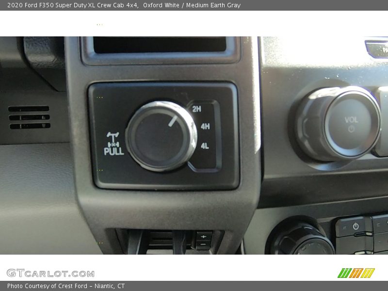 Oxford White / Medium Earth Gray 2020 Ford F350 Super Duty XL Crew Cab 4x4