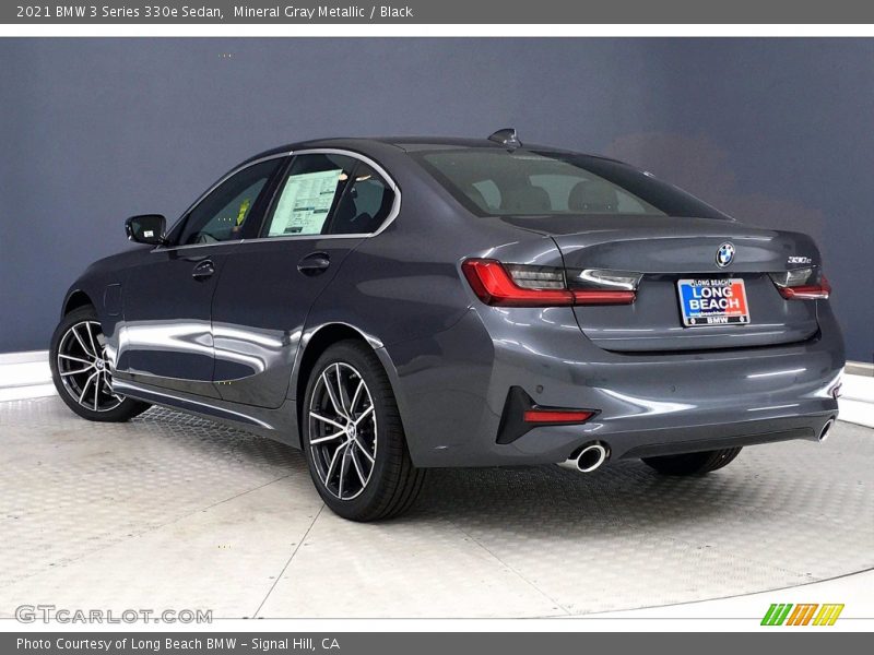 Mineral Gray Metallic / Black 2021 BMW 3 Series 330e Sedan