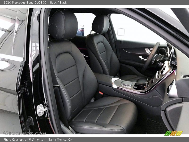 Black / Black 2020 Mercedes-Benz GLC 300
