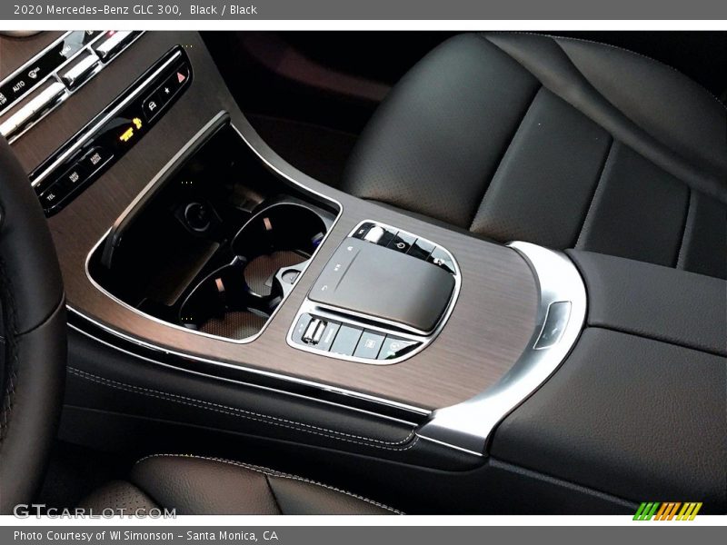 Black / Black 2020 Mercedes-Benz GLC 300