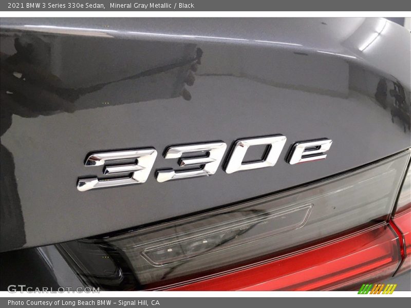 Mineral Gray Metallic / Black 2021 BMW 3 Series 330e Sedan
