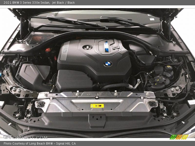  2021 3 Series 330e Sedan Engine - 2.0 Liter e TwinPower Turbocharged DOHC 16-Valve VVT 4 Cylinder Gasoline/Electric Hybrid