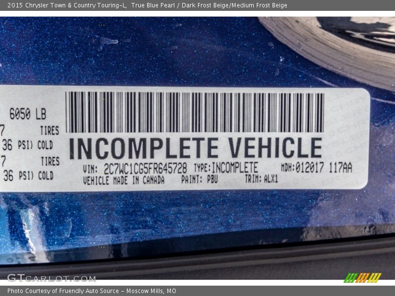 True Blue Pearl / Dark Frost Beige/Medium Frost Beige 2015 Chrysler Town & Country Touring-L