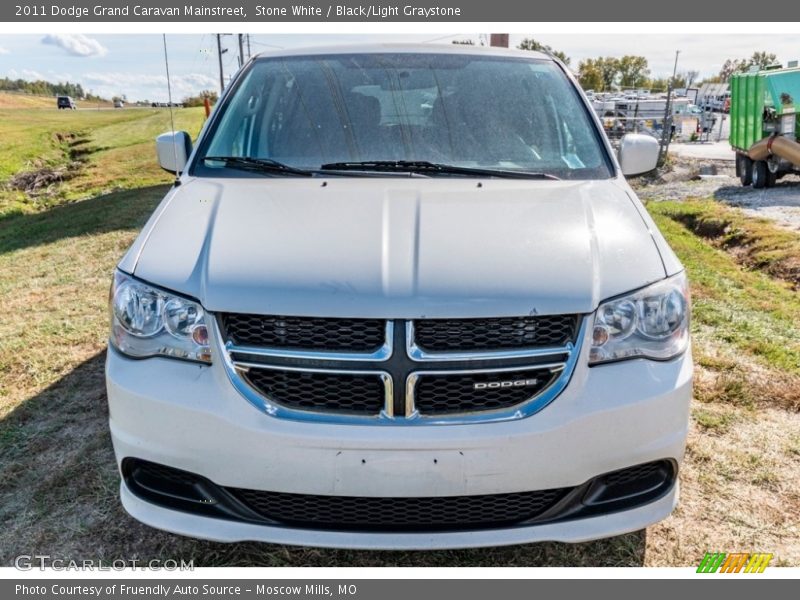 Stone White / Black/Light Graystone 2011 Dodge Grand Caravan Mainstreet