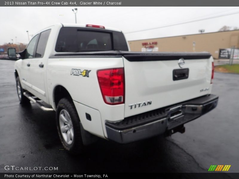 Glacier White / Charcoal 2013 Nissan Titan Pro-4X Crew Cab 4x4