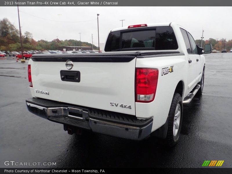 Glacier White / Charcoal 2013 Nissan Titan Pro-4X Crew Cab 4x4