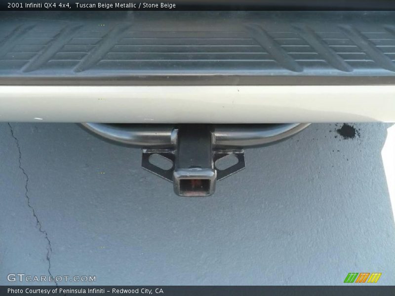 Tuscan Beige Metallic / Stone Beige 2001 Infiniti QX4 4x4
