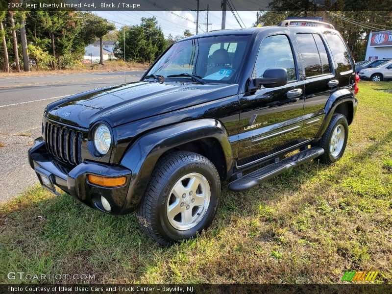 Black / Taupe 2002 Jeep Liberty Limited 4x4