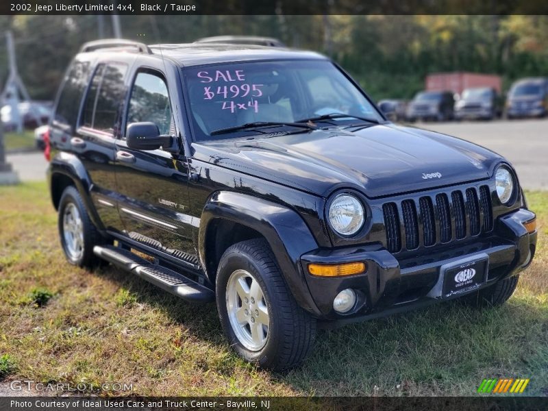 Black / Taupe 2002 Jeep Liberty Limited 4x4