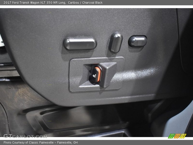 Controls of 2017 Transit Wagon XLT 350 MR Long