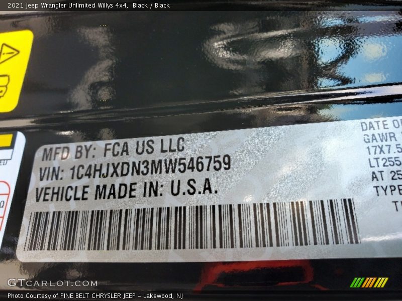 Black / Black 2021 Jeep Wrangler Unlimited Willys 4x4