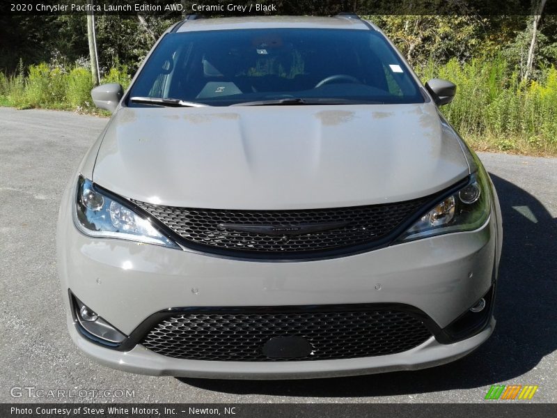 Ceramic Grey / Black 2020 Chrysler Pacifica Launch Edition AWD