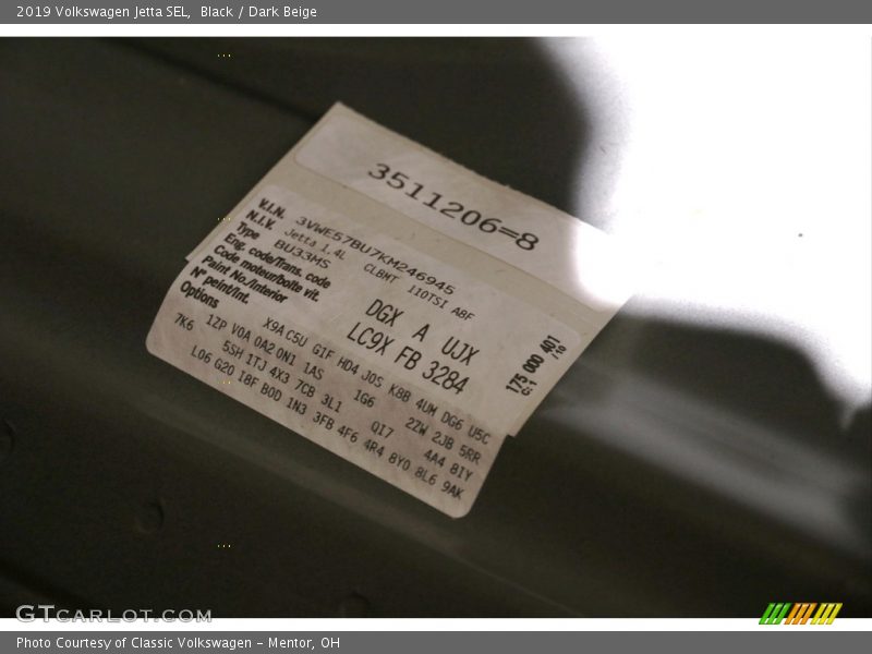 Black / Dark Beige 2019 Volkswagen Jetta SEL