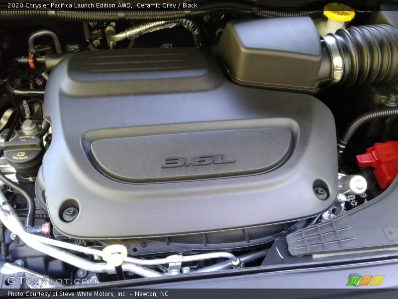 Ceramic Grey / Black 2020 Chrysler Pacifica Launch Edition AWD