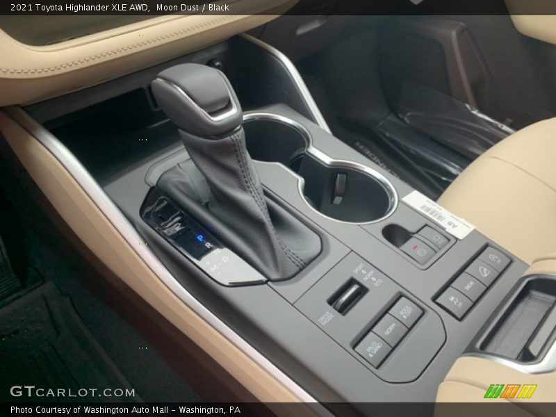  2021 Highlander XLE AWD 8 Speed Automatic Shifter