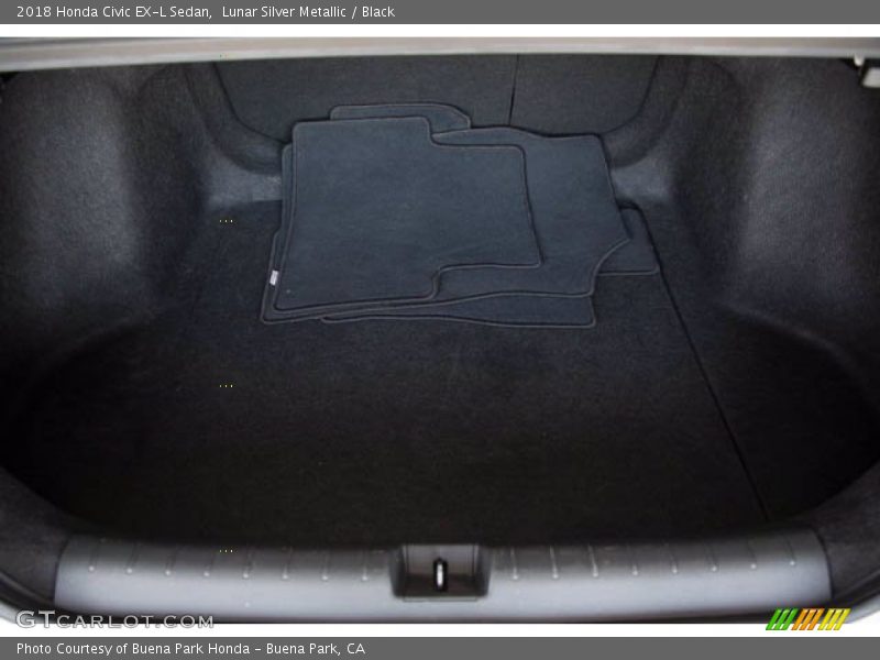 Lunar Silver Metallic / Black 2018 Honda Civic EX-L Sedan