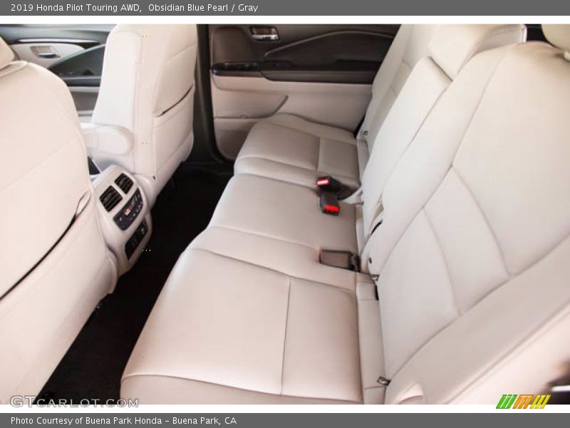 Obsidian Blue Pearl / Gray 2019 Honda Pilot Touring AWD