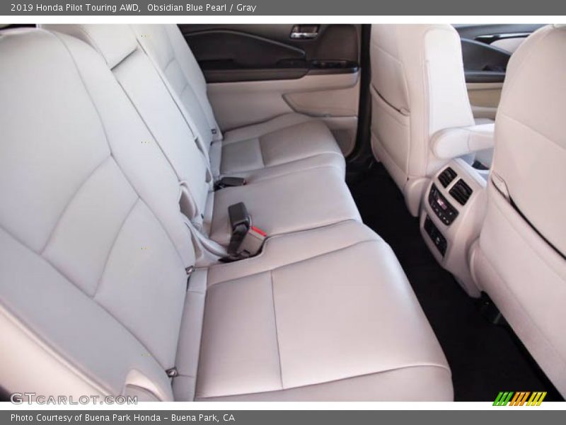 Obsidian Blue Pearl / Gray 2019 Honda Pilot Touring AWD