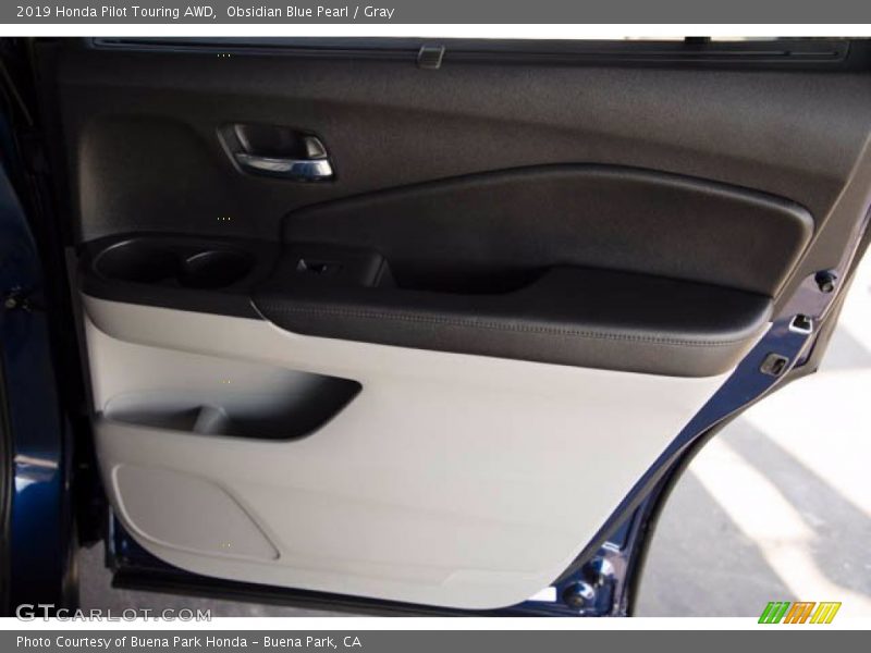Obsidian Blue Pearl / Gray 2019 Honda Pilot Touring AWD