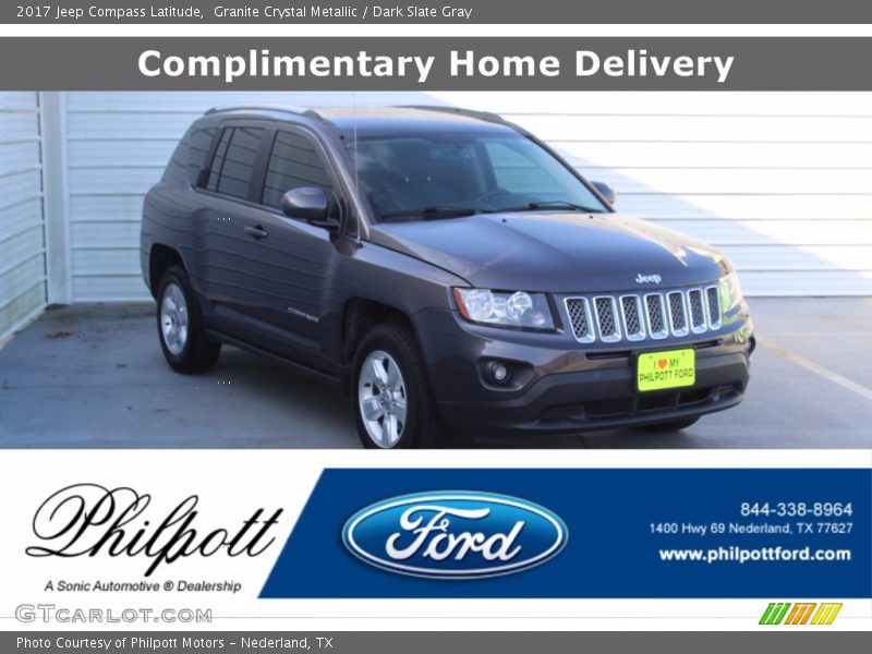 Granite Crystal Metallic / Dark Slate Gray 2017 Jeep Compass Latitude