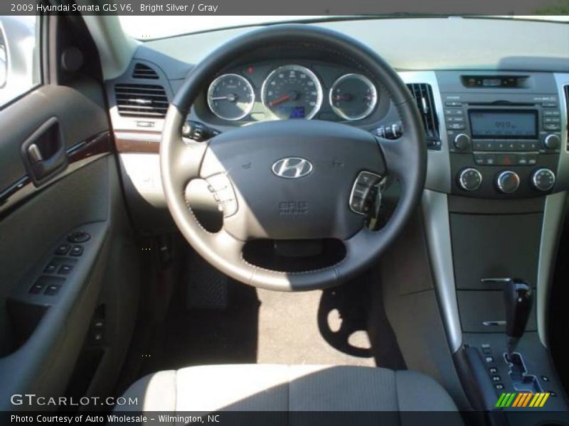 Bright Silver / Gray 2009 Hyundai Sonata GLS V6
