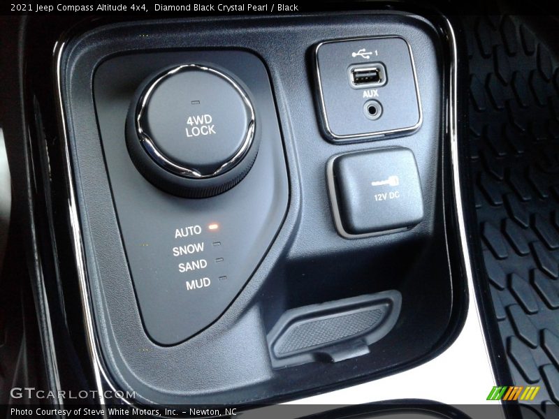Diamond Black Crystal Pearl / Black 2021 Jeep Compass Altitude 4x4