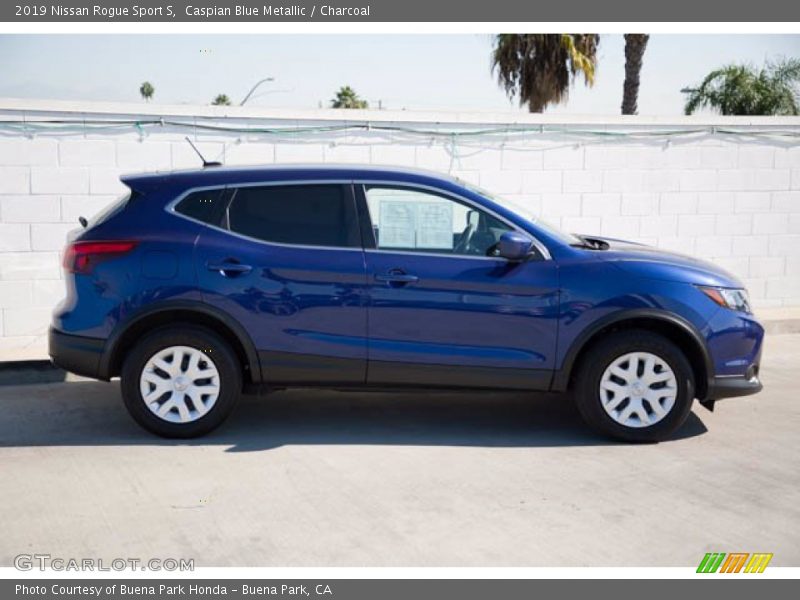 Caspian Blue Metallic / Charcoal 2019 Nissan Rogue Sport S